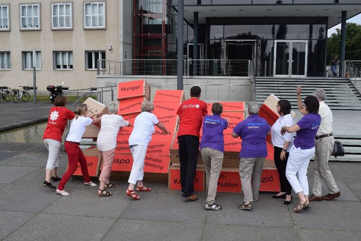 Freie Wohlfahrt in Sachsen fordert bessere Rahmenbedingungen...